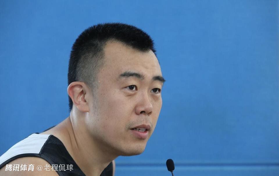谈到掘金球星约基奇的发挥，丁威迪讲道：“这就是他斩获MVP的原因，这并不容易，他是一位现象级球员。